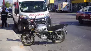 Motociclista lesionado tras choque en la avenida Gobernadores de Campeche