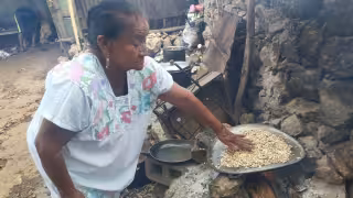 Juana Keb: 85 años de historia trabajo por el sabor auténtico de la pepita yucateca