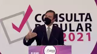 De las 57 mil 77 mesas receptoras que se destinaron para la Consulta Popular, se instalaron 57 mil 14 mesas, lo que indica un 99.98% de la eficacia del ejercicio.