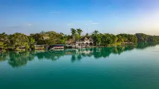 Se le negó la licencia de funcionamiento a una persona para operar legalmente su club