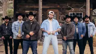 Bad Bunny incursiona al regional mexicano con Grupo Frontera