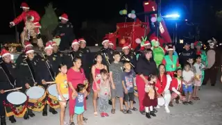 Familias de Mérida disfrutaron de la música, diversión y regalos