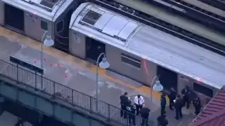 SRE apoya a familia de poblano que murió en tiroteo en el metro de Nueva York