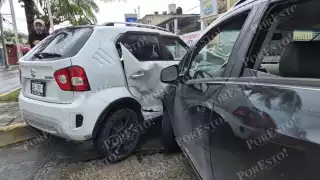 Accidente en avenida 56 provoca congestión vehicular en Ciudad del Carmen
