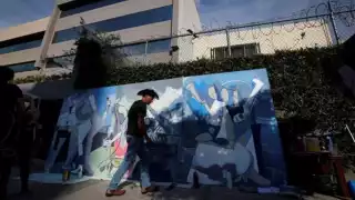 El artista mexicano, Roberto Márquez, fue el encargado de inmortalizar al Charro de Huentitán como muestra de apoyo y admiración por el cantante