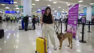 Mary revela su travesía por el Caribe Mexicano junto a su perro Mauricio