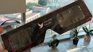 Así lucen los lentes legítimos para ver el Eclipse Solar en CDMX