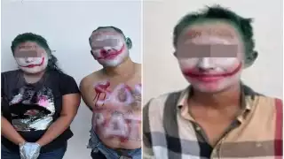 Al estilo de Batman, han empezado a aparecer personas amarradas a un poste de luz pintados como “El Joker” con la leyenda “Soy Rata”