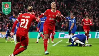 Virgil van Dijk anotó el único tanto
