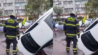 ¡De película! Auto fue tragado por socavón de más de dos metros en Unidad Habitacional Tlatelolco (VIDEO)