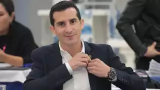 Los diputados de Morena recibieron con aplausos al expanista