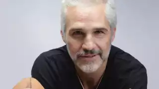 El actor participó en La Casa de las Flores. Foto: Especial