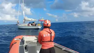 Los cinco tripulantes recibieron atención médica tras ser rescatados