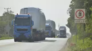 Los vagones llegaron aproximadamente a las cuatro de la tarde en las estaciones de Cancún