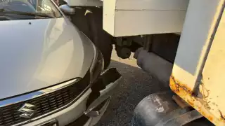 Choque en estacionamiento de Soriana Aviación deja daños por varios miles de pesos