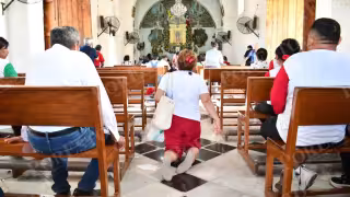 Entre rodillas y promesas: más de 30 mil peregrinos desbordan fe a la Virgen de Guadalupe en Campeche