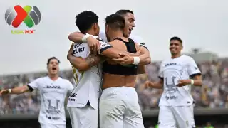 El partido de Pumas - Juárez pasará a la historia como el primer juego donde se utilizó el arbitraje tipo 'NFL' en la Liga MX. El central revisó una falta y, tras acudir a la pantalla, informó al estadio

