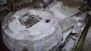Descubren altar maya en Guatemala con posibles restos de sacrificios humanos