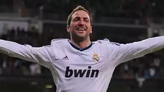 Real Madrid despide con cariño a Gonzalo Higuain ante su retirada del futbol