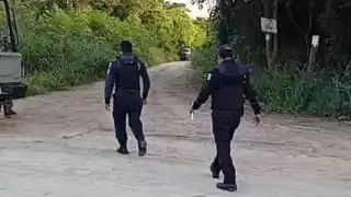 De acuerdo con versiones extraoficiales los dos sujetos tendrían antecedentes penales por el delito de robo y narcomenudeo