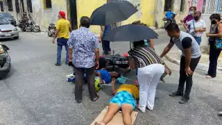 La mujer terminó con heridas sangrantes en la cabeza