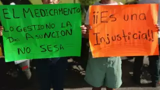 Familiares de los pacientes acudieron al juzgado para mostrar su apoyo