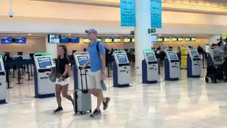 Las cancelaciones a Miami y Ciudad de México se dieron por falta de personal