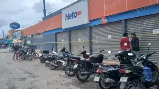 Clausuran tienda Neto en Escárcega por incumplir normas de seguridad y medio ambiente