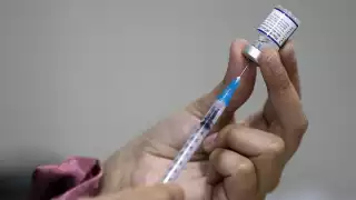 Albert Bourla, consejero delegado de Pfizer, aclaró que no se sabe si sea necesaria una cuarta dosis anticovid