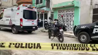 Familiares forzaron la puerta y fue cuando encontraron el cuerpo suspendido