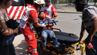 Fueron trasladados por la Cruz Roja Mexicana