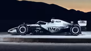 Cadillac y Checo Pérez comienzan el test del vehículo que se usará en la F1