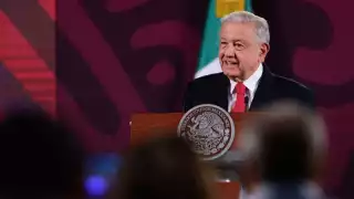 Andrés Manuel López Obrador señaló la resistencia de nueve gobiernos estatales para integrarse al sistema de Salud IMSS-Bienestar
