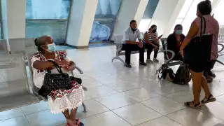 Dicho gas se produce mediante por la combustión incompleta de cualquier material que contenga carbono