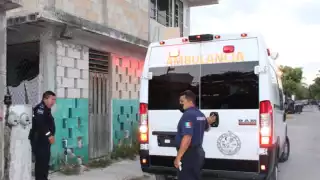 La pareja fue atendida por paramédicos del cuerpo de bomberos