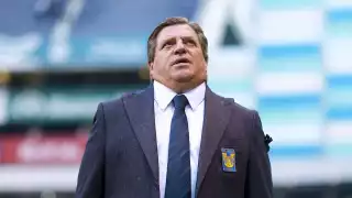 Fanáticos piden la salida de Miguel Herrera con #FueraPiojo en redes sociales