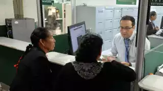 Las mujeres que se dedican a estas quehaceres tienen entre 50 y 60 años