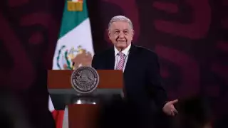 AMLO anuncia gira por 23 estados para evaluar avances en el sector salud y reajusta fecha para inicio del mejor sistema de salud en el mundo
