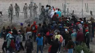 La ley, conocida formalmente como SB4, propone penalizar estatalmente la entrada o reentrada ilegal a Texas desde un país extranjero