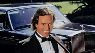 Esposa de Julio Iglesia apareció para mandar un polémico mensaje tras las acusaciones sobre el cantante