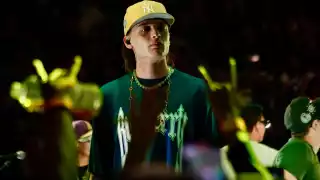 Peso Pluma vuelve a generar controversia