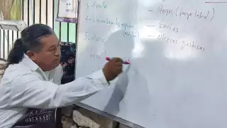 De acuerdo con los neurolingüistas, cada idioma es una manera de comunicarse con el ser superior y reinventa al hablante y la cultura