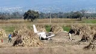 Aeronave cae en Huejotzingo, Puebla, se reportan tres personas fallecidas.