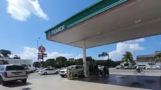 Vecinos de Playa del Carmen denuncian a empresa del "Zar de la Gasolina" por robo de combustible