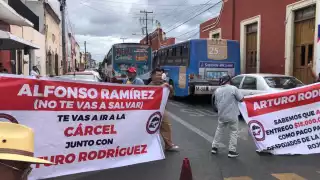 Más de 400 camioneros se quedaron sin trabajo para mantener a su familia