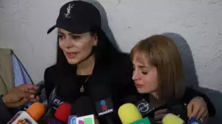 Maribel Guardia podría demandar a la funeraria que filtró fotos de su hijo