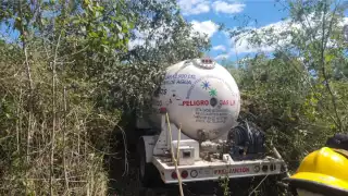 El copiloto fue valorado por los socorristas y se determinó que se encontraba estable