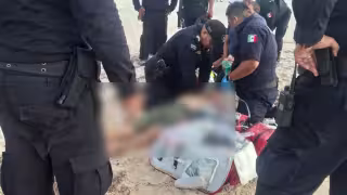 Rescatan a un hombre tras ser hallado flotando en el mar en Progreso
