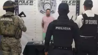 Detienen a extranjero con más de 20 dosis de droga en Playa del Carmen