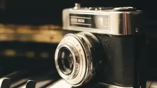 En el  año 2010, el proyecto World Photo Day celebró por primera vez el día de la Fotografía el 19 de agosto